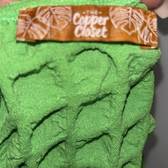 NWOT Green Textured Two-Piece Set - Picture 5 of 5